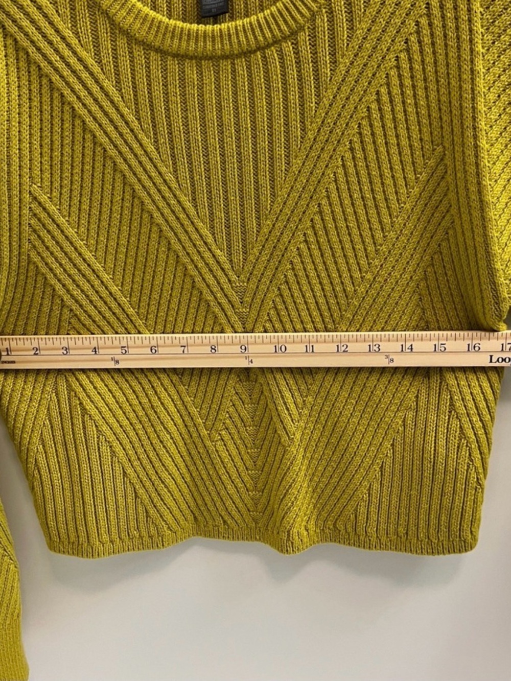 Express Crewneck Sweater Size
XS Bundle of 3 Olive Green, Yellow and Burgundy - Picture 3 of 16